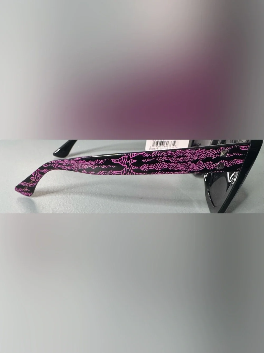 Betsey Johnson rectangular vibrant pink snake skin print Sunglasses animal